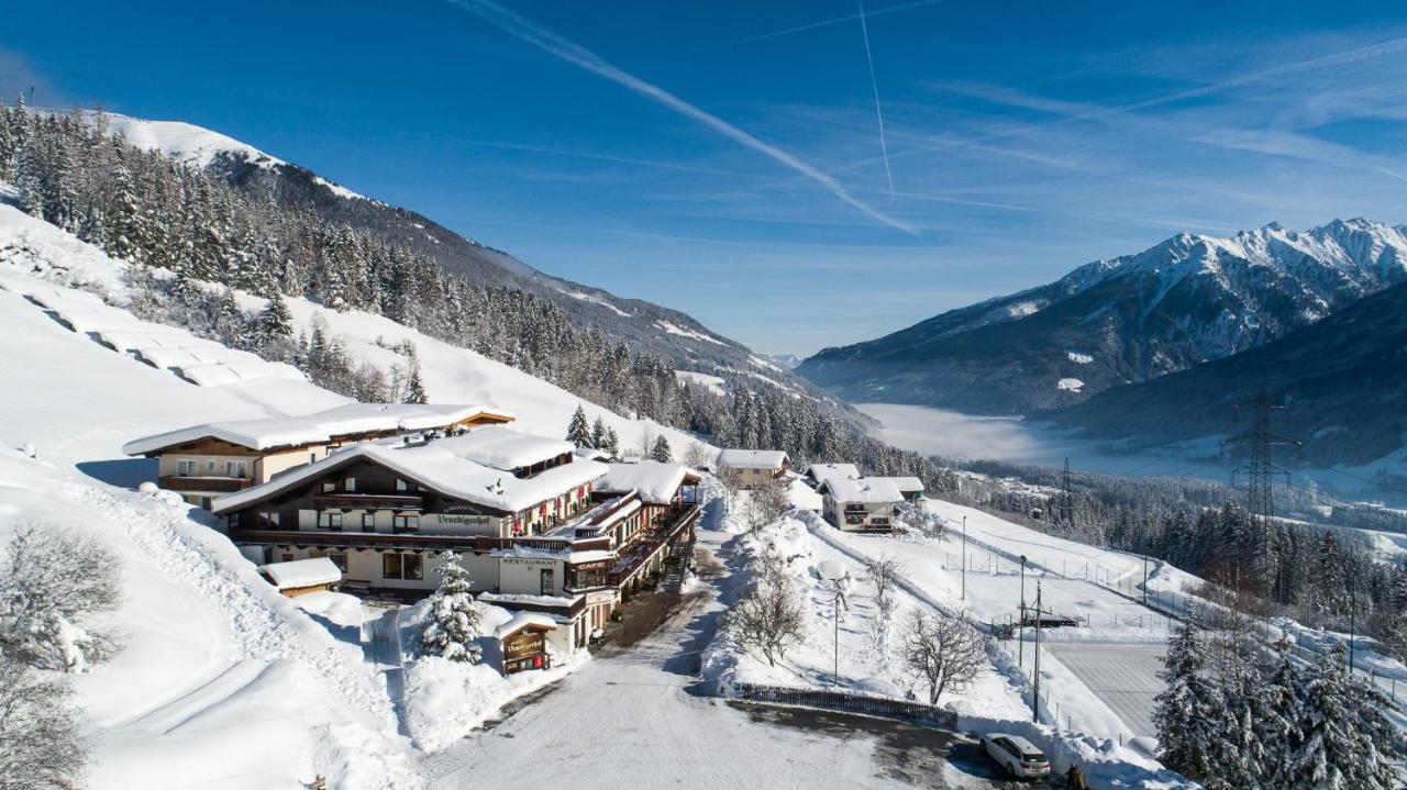 Jugend- Und Familienhotel Venedigerhof Neukirchen am Grossvenediger Exterior foto